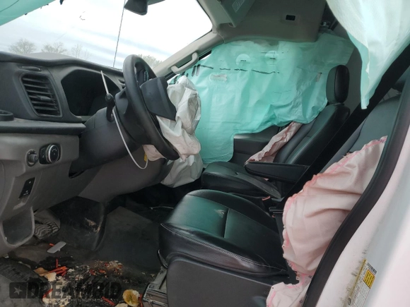 2023 Ford Transit с VIN 1FTBW2C8XPKA73427, выставлен на аукционе Copart как лот 52002775 с пробегом 73 462 миль миль и Списание • Salvage title. История ставок и продаж доступна на DreamBid. Изображение 7.