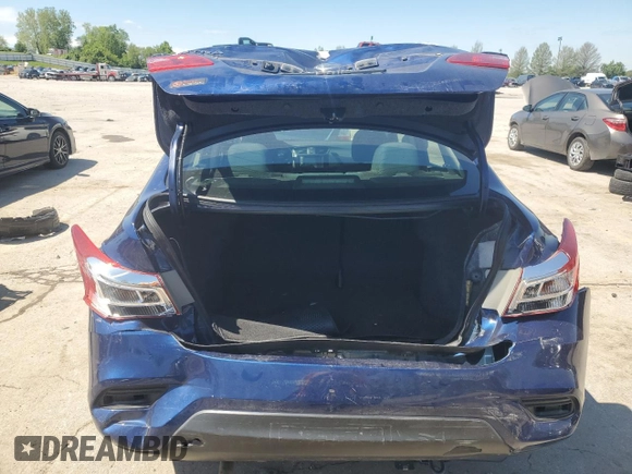 2019 Nissan Sentra S z VIN 3N1AB7AP6KY304884, wystawiony jako Copart lot #55938645 z przebiegiem 70 657 mil mil oraz Szkoda całkowita • Salvage title. Historia ofert i sprzedaży dostępna na DreamBid. Obrazek 6.