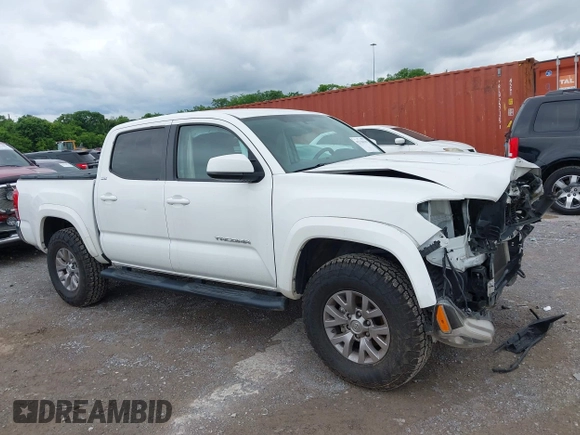 2017 Toyota Tacoma SR5 z VIN 3TMAZ5CN8HM051558, wystawiony jako IAAI lot #42320319 z przebiegiem 101 767 mil mil oraz . Historia ofert i sprzedaży dostępna na DreamBid. Obrazek 13.