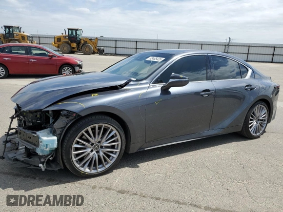 2024 Lexus IS 300 z VIN JTHDA1D20R5129189, wystawiony jako Copart lot #53465435 z przebiegiem 31 959 mil mil oraz Szkoda całkowita • Salvage title. Historia ofert i sprzedaży dostępna na DreamBid. Obrazek 1.