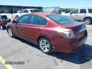 2010 Nissan Altima 3.5 SR with VIN 1N4BL2APXAN411116, listed as a IAAI auction lot 42122514 with 181,641 mi miles. Bid and sale history available at carsss.com. Image 3.