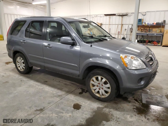 2006 Honda CR-V EX SE with VIN JHLRD78966C055876, listed as a Copart auction lot 86930104 with 176,675 mi miles and Clean Title. Bid and sale history available at carsss.com. Image 4.
