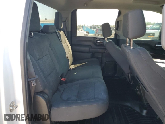 2020 Chevrolet Silverado 3500HD LT with VIN 1GC4YTE75LF205106, listed as a Copart auction lot 48695845 with 165,910 mi miles and Salvage Title. Bid and sale history available at carsss.com. Image 10.