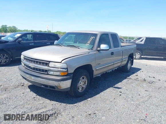 2002 Chevrolet Silverado 1500 LS with VIN 2GCEK19V421235979, listed as a IAAI auction lot 42165006 with 126,361 mi miles. Bid and sale history available at carsss.com. Image 2.
