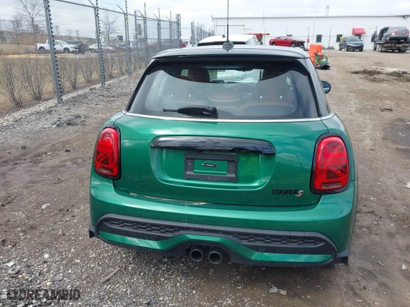 2024 MINI Hardtop 4 Door Cooper S with VIN WMW53DK08R2U79106, listed as a IAAI auction lot 41819835 with 6,612 mi miles. Bid and sale history available at carsss.com. Image 16.