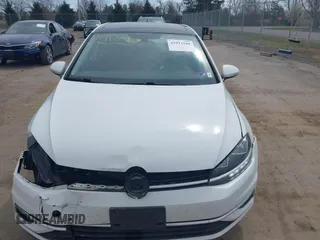 2020 Volkswagen Golf TSI z VIN 3VWG57AU0LM004011, wystawiony jako IAAI lot #41913180 z przebiegiem 111 157 mil mil oraz . Historia ofert i sprzedaży dostępna na DreamBid. Obrazek 12.