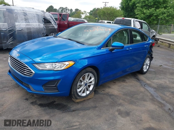 2020 Ford Fusion SE with VIN 3FA6P0HD8LR235608, listed as a IAAI auction lot 42099168 with 66,656 mi miles and . Bid and sale history available at DreamBid. Image 2.