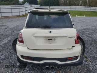 2011 MINI Hardtop S with VIN WMWSV3C52BTY12370, listed as a Copart auction lot 50235085 with Not Provided miles and Salvage Title. Bid and sale history available at DreamBid. Image 6.