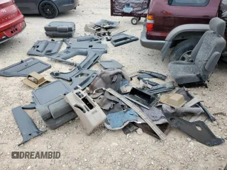 2000 Isuzu Trooper S с VIN JACDJ58X3Y7J09857, выставлен на аукционе Copart как лот 79924354 с пробегом Не указан миль и Чистый • Clean title. История ставок и продаж доступна на DreamBid. Изображение 12.