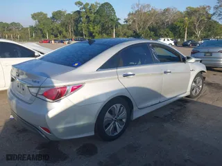 2015 Hyundai Sonata Hybrid Limited with VIN KMHEC4A44FA119321, listed as a IAAI auction lot 41517009 with 126,284 mi miles. Bid and sale history available at carsss.com. Image 4.