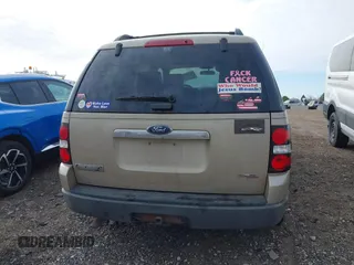 2006 Ford Explorer XLT with VIN 1FMEU73E46UA11137, listed as a IAAI auction lot 41995188 with 166,874 mi miles. Bid and sale history available at carsss.com. Image 17.