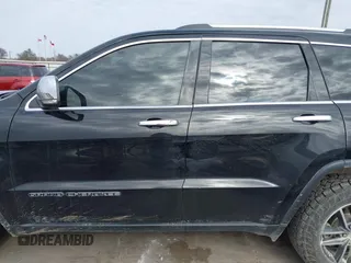 2017 Jeep Grand Cherokee Limited with VIN 1C4RJEBG9HC903298, listed as a IAAI auction lot 41575116 with 132,393 mi miles. Bid and sale history available at carsss.com. Image 14.