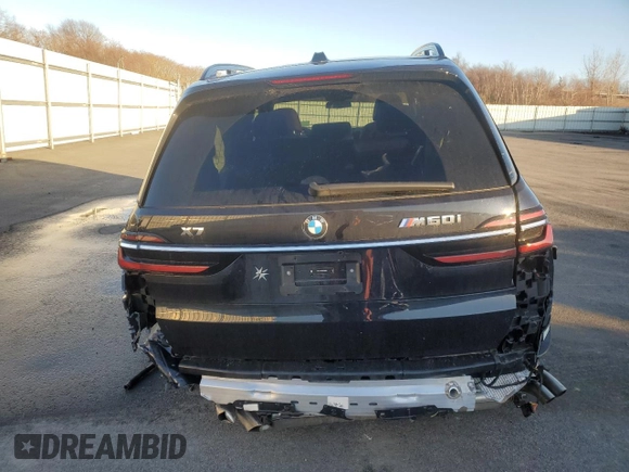 2024 BMW X7 M60i with VIN 5UX33EM09R9T49533, listed as a Copart auction lot 85370764 with 0 mi miles and Salvage Title. Bid and sale history available at carsss.com. Image 6.