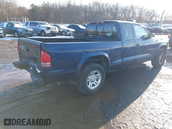 2002 Dodge Dakota Sport with VIN 1B7GL32X52S569340, listed as a IAAI auction lot 41541480 with 176,632 mi miles. Bid and sale history available at carsss.com. Image 4.