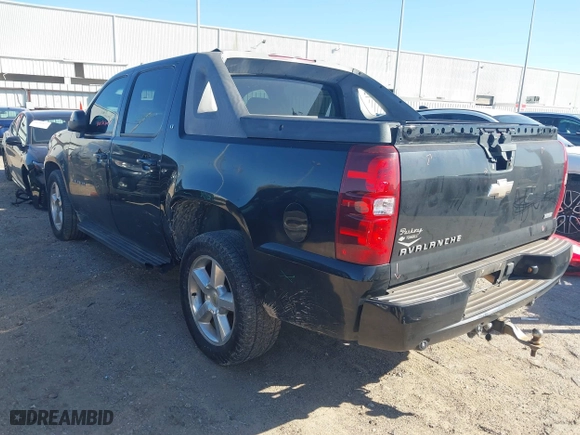 2009 Chevrolet Avalanche LT w/2LT with VIN 3GNEC22009G198925, listed as a IAAI auction lot 41730276 with 159,417 mi miles. Bid and sale history available at carsss.com. Image 3.