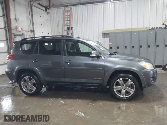 2011 Toyota RAV4 Sport with VIN JTMRK4DV1B5099996, listed as a IAAI auction lot 41237390 with 112,280 mi miles. Bid and sale history available at carsss.com. Image 13.