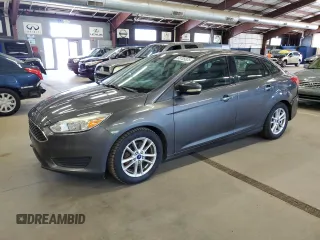 2015 Ford Focus SE with VIN 1FADP3F2XFL249619, listed as a Copart auction lot 63705825 with 118,573 mi miles and Clean title. Bid and sale history available at DreamBid. Image 1.