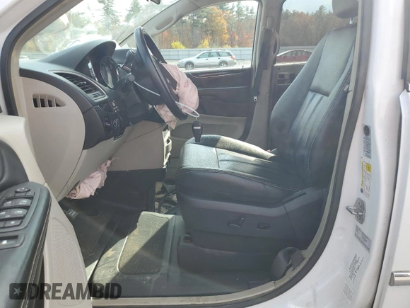 2016 Chrysler Town & Country Touring-L with VIN 2C4RC1CG7GR118883, listed as a Copart auction lot 77648094 with 64,200 mi miles and Salvage Title. Bid and sale history available at carsss.com. Image 7.