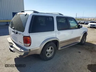 1998 Ford Explorer XLT with VIN 1FMZU32P7WZC30996, listed as a Copart auction lot 55173285 with 154,893 mi miles and Salvage title. Bid and sale history available at DreamBid. Image 3.