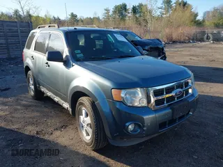 2012 Ford Escape XLT с VIN 1FMCU9D70CKB98340, выставлен на аукционе IAAI как лот 42115122 с пробегом 200 793 миль миль и . История ставок и продаж доступна на DreamBid. Изображение 1.