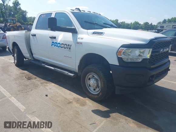 2019 Ram 2500 Tradesman with VIN 3C6UR5CJ6KG556859, listed as a IAAI auction lot 42406339 with 110,789 mi miles and . Bid and sale history available at DreamBid. Image 1.