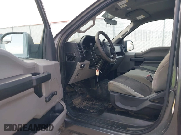 2017 Ford F-150 XL with VIN 1FTMF1C88HKC40307, listed as a IAAI auction lot 41902985 with 152,242 mi miles and . Bid and sale history available at DreamBid. Image 5.