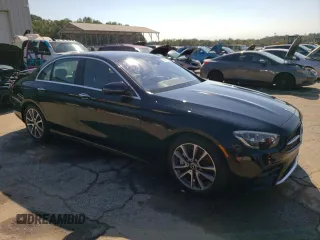 2021 Mercedes-Benz E-Class E 450 with VIN W1KZF5KB4MA952085, listed as a Copart auction lot 74047044 with 0 mi miles and Non Repairable. Bid and sale history available at carsss.com. Image 4.