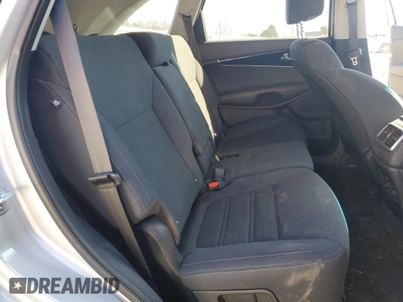 2019 Kia Sorento LX with VIN 5XYPG4A3XKG560499, listed as a Copart auction lot 46121545 with 73,893 mi miles and Salvage Title. Bid and sale history available at carsss.com. Image 11.
