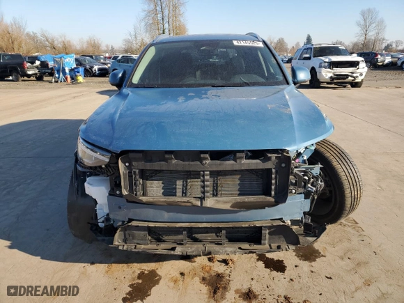 2024 Volvo XC40 Plus Bright Theme with VIN YV4L12UE0R2204467, listed as a Copart auction lot 42145525 with 11,799 mi miles and Salvage Title. Bid and sale history available at carsss.com. Image 5.