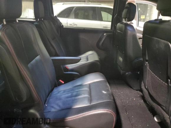 2019 Dodge Grand Caravan GT with VIN 2C4RDGEG1KR688903, listed as a Copart auction lot 46376665 with 74,138 mi miles and Salvage Title. Bid and sale history available at DreamBid. Image 11.