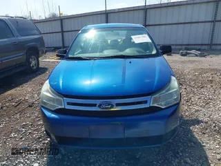 2009 Ford Focus SE with VIN 1FAHP35N59W257031, listed as a IAAI auction lot 41887905 with 192,591 mi miles. Bid and sale history available at carsss.com. Image 12.
