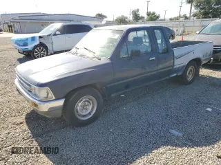 1989 Toyota Pickup with VIN JT4VN93D0K0003414, listed as a Copart auction lot 64062015 with 250,793 mi miles and Clean title. Bid and sale history available at DreamBid. Image 1.