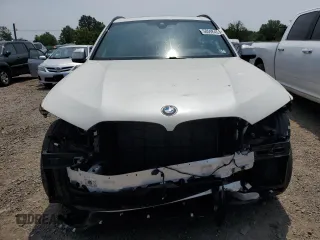 2019 BMW X5 xDrive40i with VIN 5UXCR6C51KLL23163, listed as a Copart auction lot 58598455 with 151,698 mi miles and Salvage title. Bid and sale history available at DreamBid. Image 5.