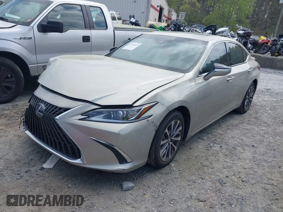 2022 Lexus ES 300h with VIN 58ADA1C13NU013371, listed as a IAAI auction lot 41937839 with 22,503 mi miles and . Bid and sale history available at DreamBid. Image 16.