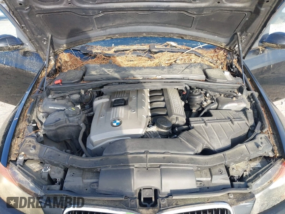 2006 BMW 3 Series 325xi with VIN WBAVT13556KW23134, listed as a IAAI auction lot 42722509 with Not provided miles and . Bid and sale history available at DreamBid. Image 10.