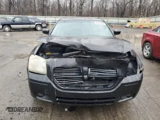 2006 Dodge Magnum SXT with VIN 2D4GZ47V66H344887, listed as a Copart auction lot 81021934 with 111,105 mi miles and Salvage Title. Bid and sale history available at DreamBid. Image 5.