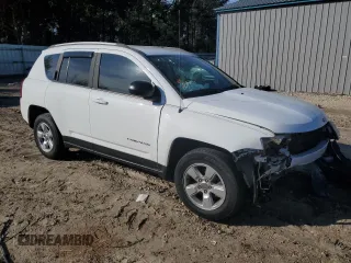 2016 Jeep Compass Sport with VIN 1C4NJCBB8GD731524, listed as a Copart auction lot 42328385 with 103,218 mi miles and Salvage title. Bid and sale history available at DreamBid. Image 4.