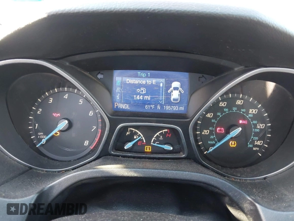 2013 Ford Focus SE with VIN 1FADP3F20DL325958, listed as a IAAI auction lot 41997500 with 195,793 mi miles. Bid and sale history available at carsss.com. Image 7.