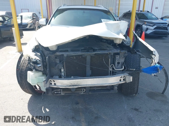 2010 Infiniti FX35 with VIN JN8AS1MU8AM801422, listed as a IAAI auction lot 41955709 with 202,345 mi miles. Bid and sale history available at carsss.com. Image 6.