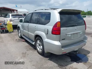 2005 Lexus GX with VIN JTJBT20X550082871, listed as a IAAI auction lot 42080527 with Not Provided miles. Bid and sale history available at carsss.com. Image 3.