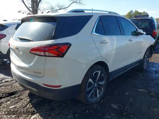 2022 Chevrolet Equinox Premier with VIN 3GNAXNEV3NS103616, listed as a IAAI auction lot 41537166 with 37,554 mi miles. Bid and sale history available at carsss.com. Image 4.