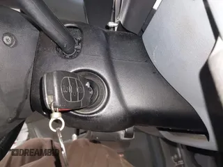 2000 Audi TT z VIN TRUUC28N3Y1026477, wystawiony jako IAAI lot #42367016 z przebiegiem 136 182 mil mil oraz . Historia ofert i sprzedaży dostępna na DreamBid. Obrazek 11.