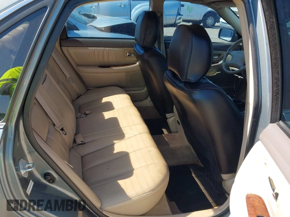 2001 Toyota Avalon XL z VIN 4T1BF28B21U145748, wystawiony jako IAAI lot #42251004 z przebiegiem 182 959 mil mil oraz . Historia ofert i sprzedaży dostępna na DreamBid. Obrazek 8.