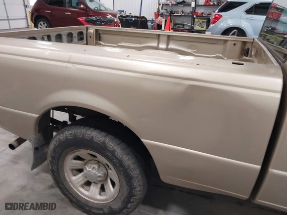 2002 Ford Ranger XL with VIN 1FTYR14U02PB48204, listed as a IAAI auction lot 41928327 with 276,244 mi miles. Bid and sale history available at carsss.com. Image 13.