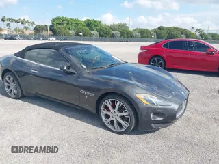 2013 Maserati GranTurismo Convertible Sport with VIN ZAM45MMA2D0069786, listed as a IAAI auction lot 40874830 with 37,312 mi miles. Bid and sale history available at carsss.com. Image 1.