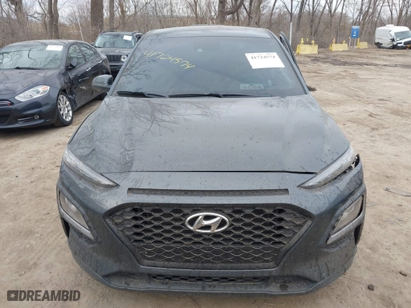 2020 Hyundai Kona SE with VIN KM8K1CAA5LU417461, listed as a IAAI auction lot 41724574 with 63,794 mi miles. Bid and sale history available at carsss.com. Image 12.