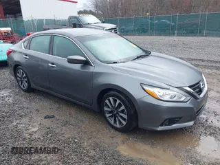 2017 Nissan Altima SV with VIN 1N4AL3AP3HC264306, listed as a IAAI auction lot 41569327 with 223,343 mi miles and . Bid and sale history available at carsss.com. Image 1.