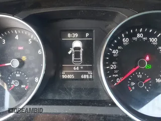2016 Volkswagen Jetta Sport z VIN 3VWD17AJ0GM386504, wystawiony jako IAAI lot #42000125 z przebiegiem 90 405 mil mil oraz . Historia ofert i sprzedaży dostępna na DreamBid. Obrazek 15.