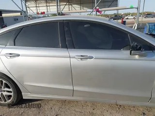 2016 Ford Fusion SE with VIN 3FA6P0H72GR175115, listed as a IAAI auction lot 41849479 with 142,388 mi miles and . Bid and sale history available at DreamBid. Image 13.
