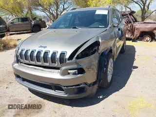 2017 Jeep Cherokee Latitude with VIN 1C4PJLCB8HW667384, listed as a IAAI auction lot 42047427 with 103,339 mi miles and . Bid and sale history available at carsss.com. Image 6.